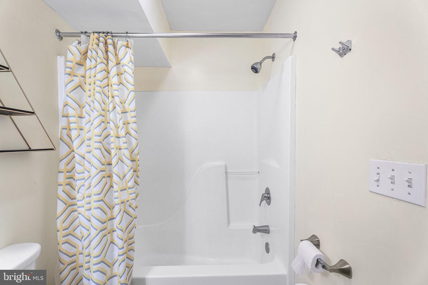 Fenwick Island, Delaware, 19944, United States, 6 Bedrooms Bedrooms, ,6 BathroomsBathrooms,Residential,Active,1973374