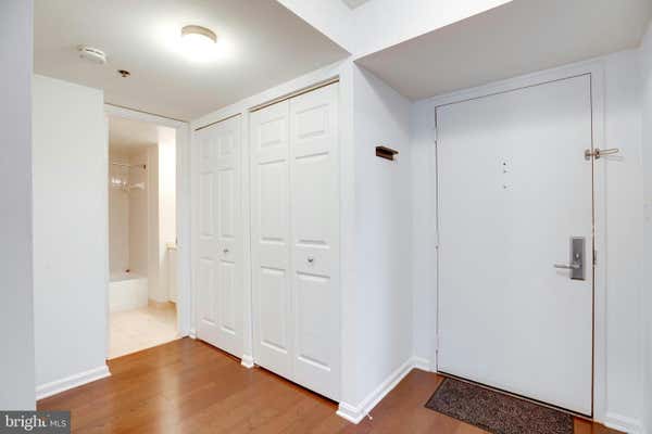 10101 GROSVENOR PL APT 2013, ROCKVILLE, MD 20852, photo 3 of 45