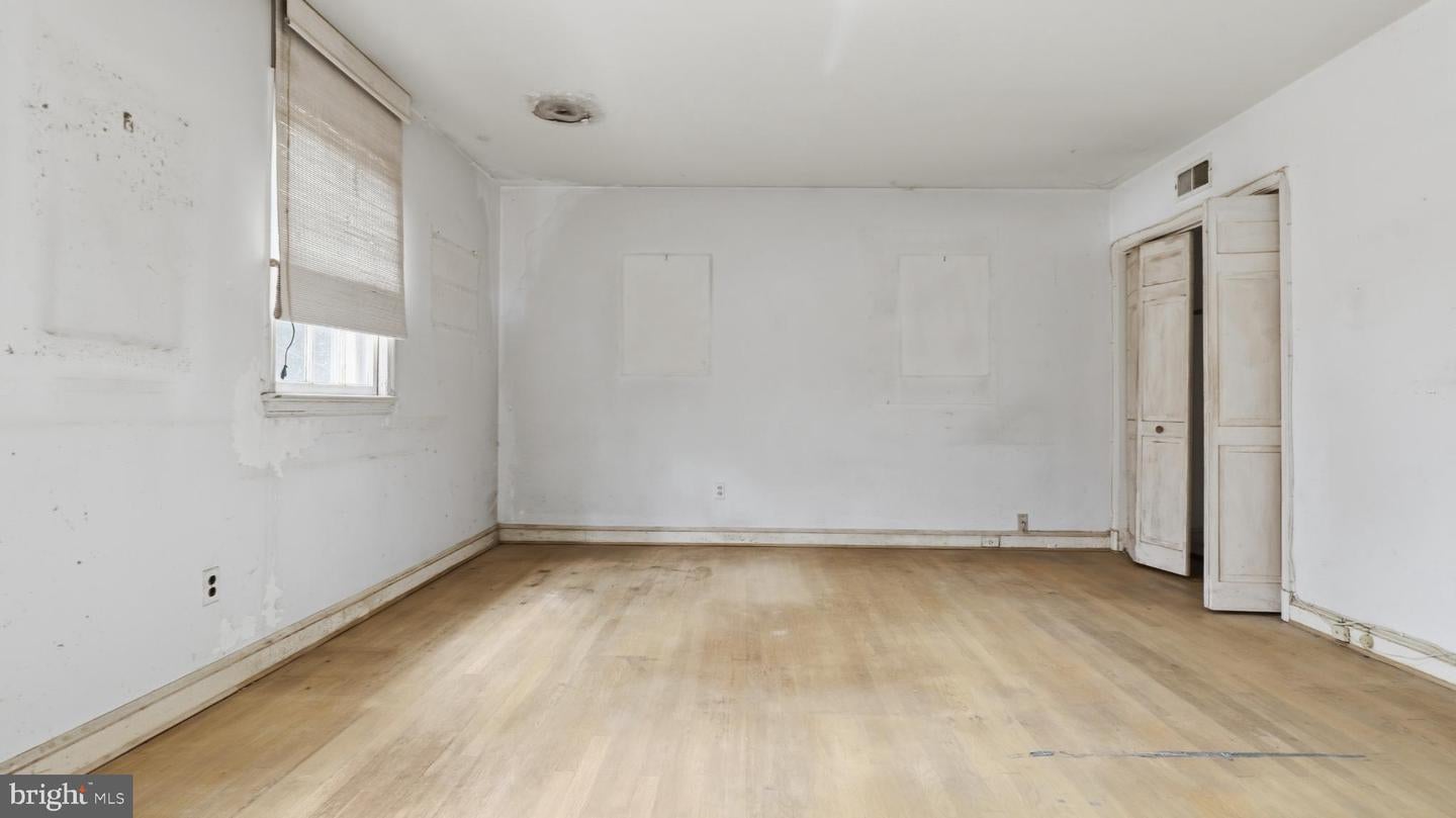 Washington, District Of Columbia, 20007, United States, ,Residential,Active,2002600