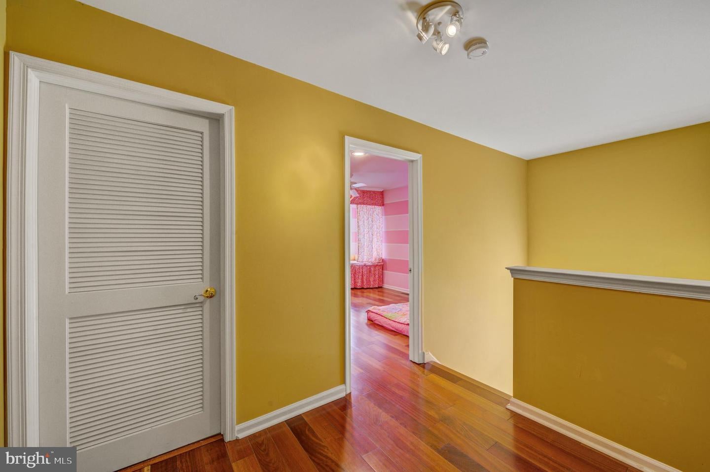 Plainsboro, New Jersey, 08536, United States, 5 Bedrooms Bedrooms, ,4 BathroomsBathrooms,Residential,Active,1936613