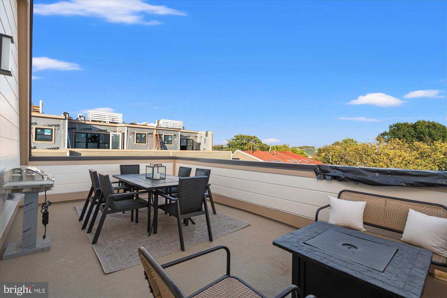 Alexandria, Virginia, 22314, United States, 4 Bedrooms Bedrooms, ,5 BathroomsBathrooms,Residential,Active,1954312