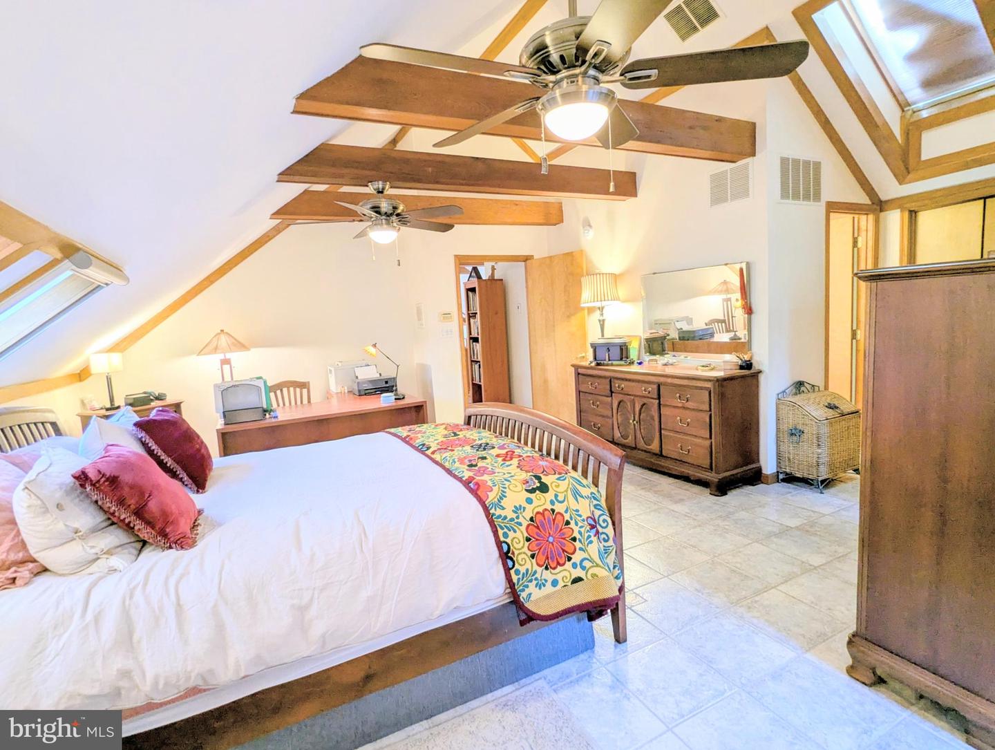 Queenstown, Maryland, 21658, United States, 4 Bedrooms Bedrooms, ,3 BathroomsBathrooms,Residential,Active,1973642