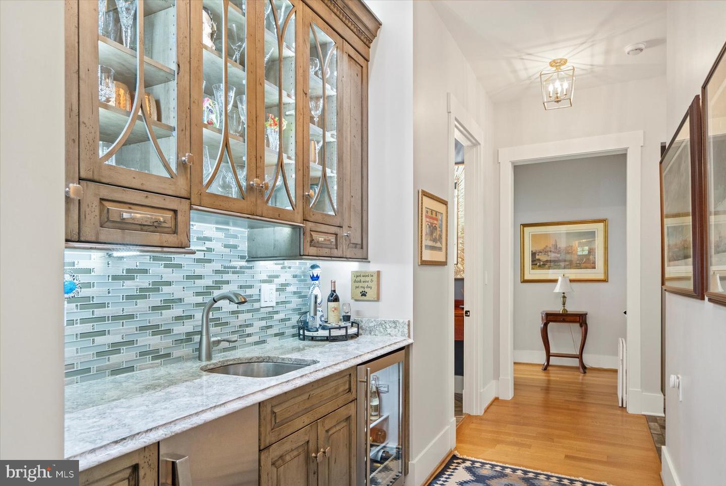 Middle River, Maryland, 21220, United States, 7 Bedrooms Bedrooms, ,7 BathroomsBathrooms,Residential,Active,1969646