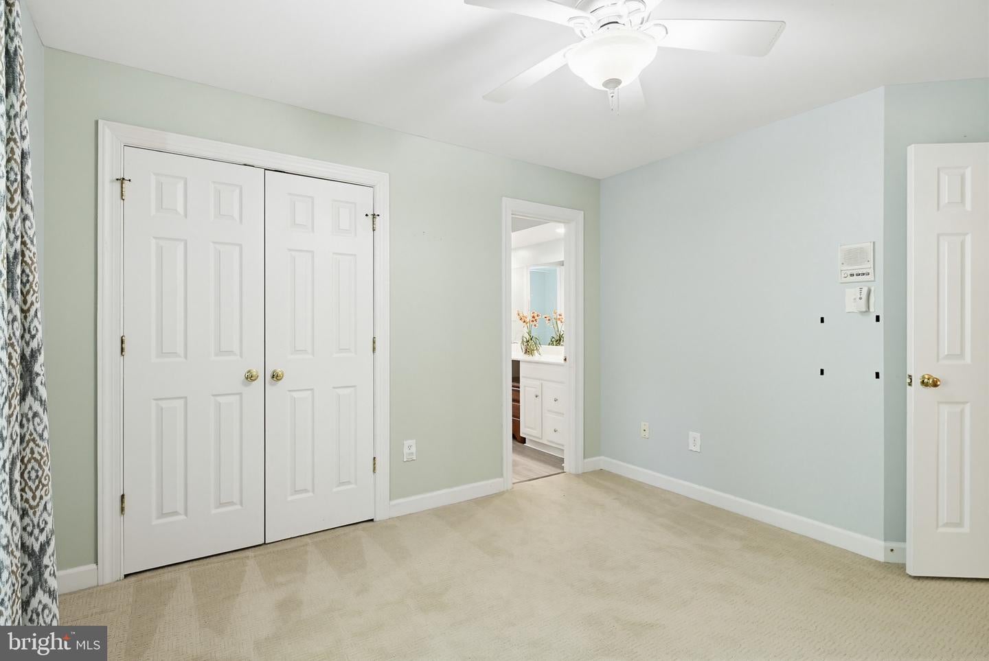 Laurel, Maryland, 20723, United States, 4 Bedrooms Bedrooms, ,5 BathroomsBathrooms,Residential,Active,2041355