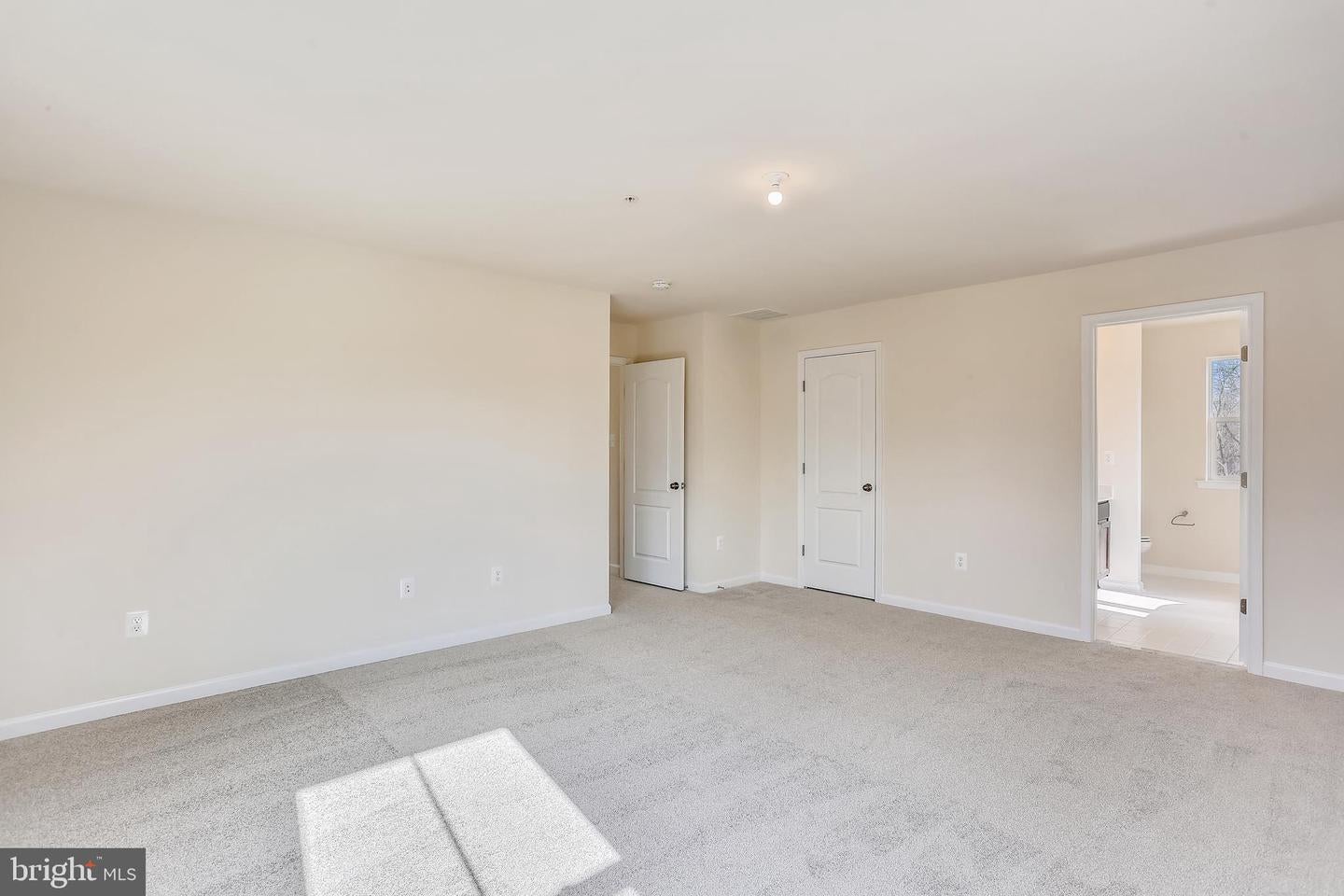 Pasadena, Maryland, 21122, United States, 4 Bedrooms Bedrooms, ,3 BathroomsBathrooms,Residential,Active,1992300