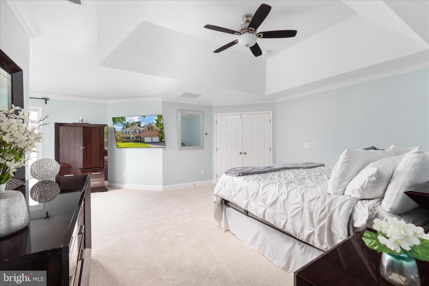 Haymarket, Virginia, 20169, United States, 5 Bedrooms Bedrooms, ,5 BathroomsBathrooms,Residential,Pending,2045778