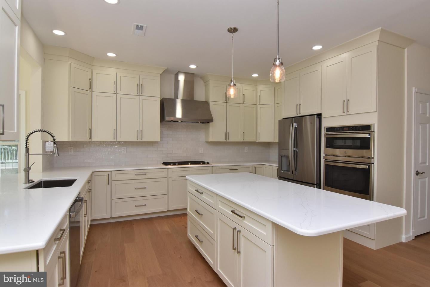 Bethany Beach, Delaware, 19930, United States, 5 Bedrooms Bedrooms, ,5 BathroomsBathrooms,Residential,Active,1824497