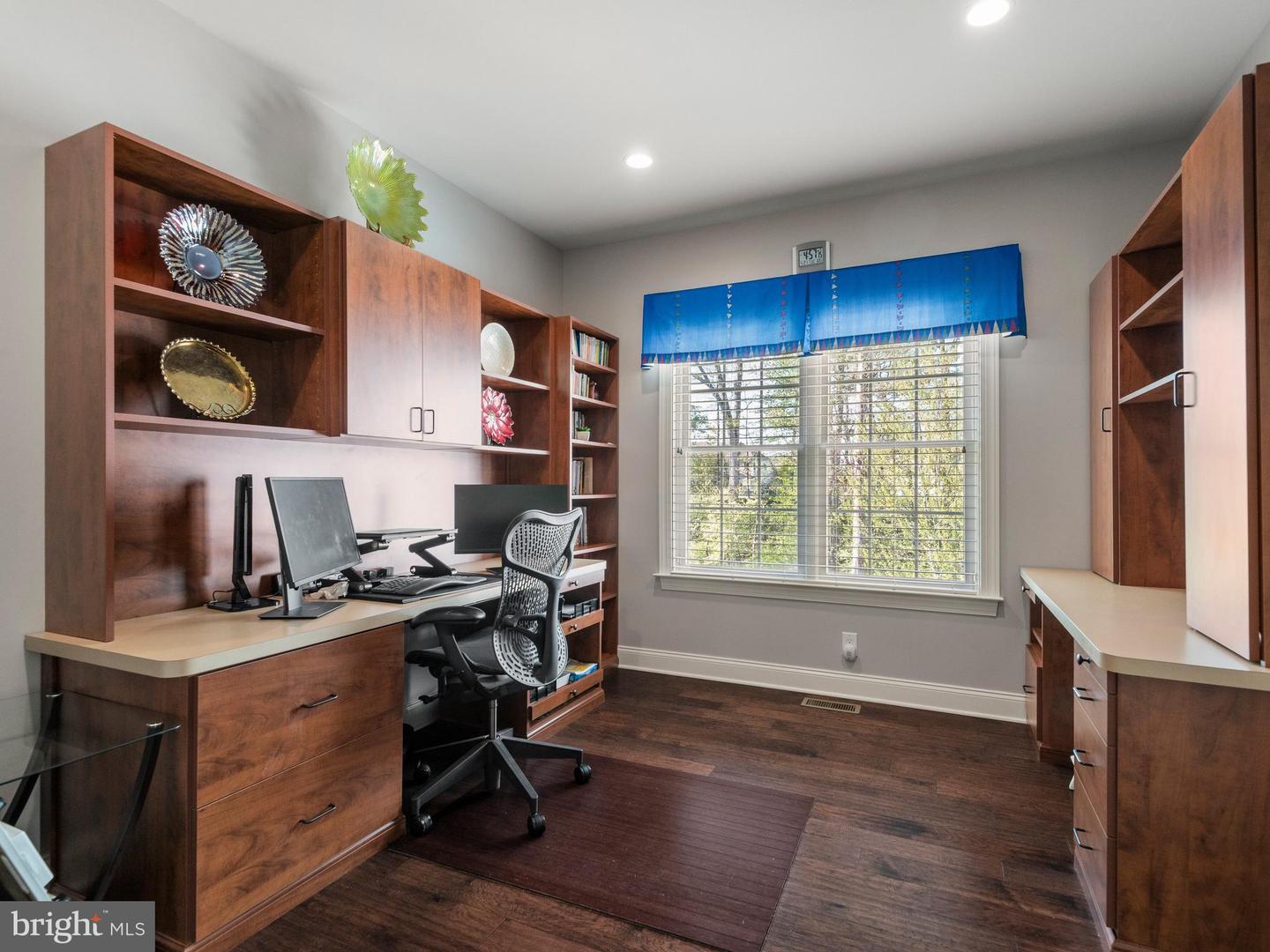 Newtown Square, Pennsylvania, 19073, United States, 4 Bedrooms Bedrooms, ,4 BathroomsBathrooms,Residential,Active,2042221