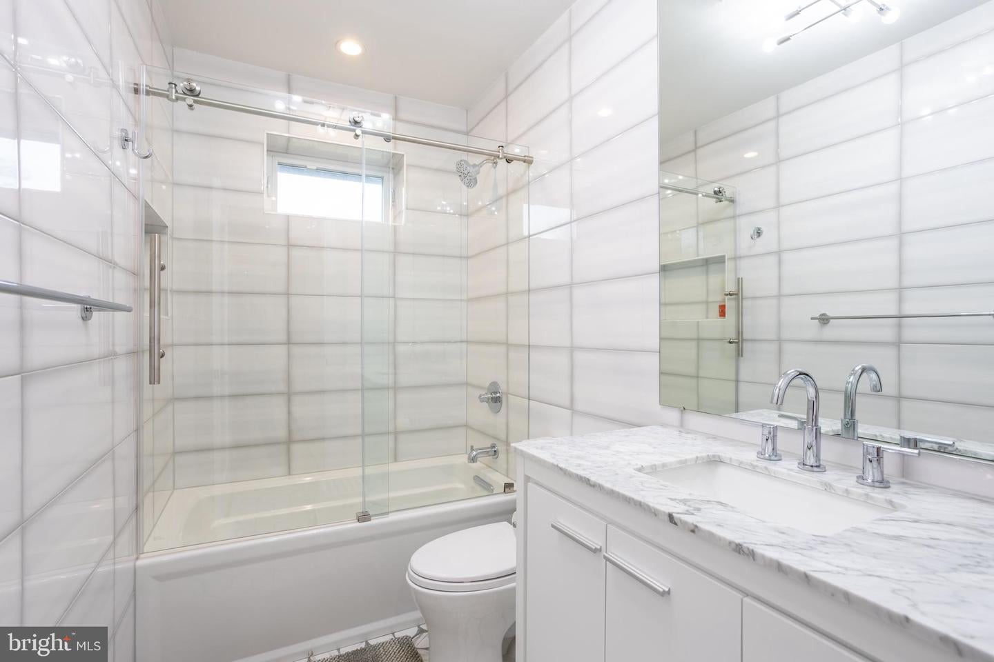 Pikesville, Maryland, 21208, United States, 6 Bedrooms Bedrooms, ,5 BathroomsBathrooms,Residential,Active,2010580