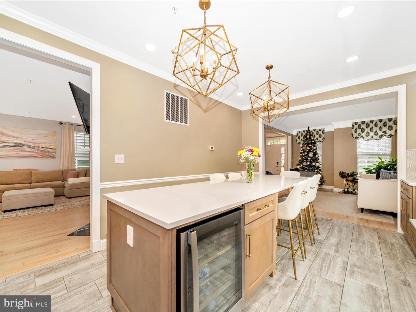 Clarksburg, Maryland, 20871, United States, 5 Bedrooms Bedrooms, ,4 BathroomsBathrooms,Residential,Active,1967123