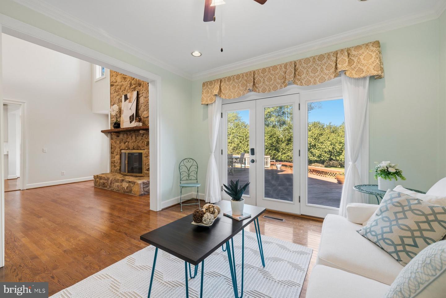North Potomac, Maryland, 20878, United States, 5 Bedrooms Bedrooms, ,6 BathroomsBathrooms,Residential,Active,2045699