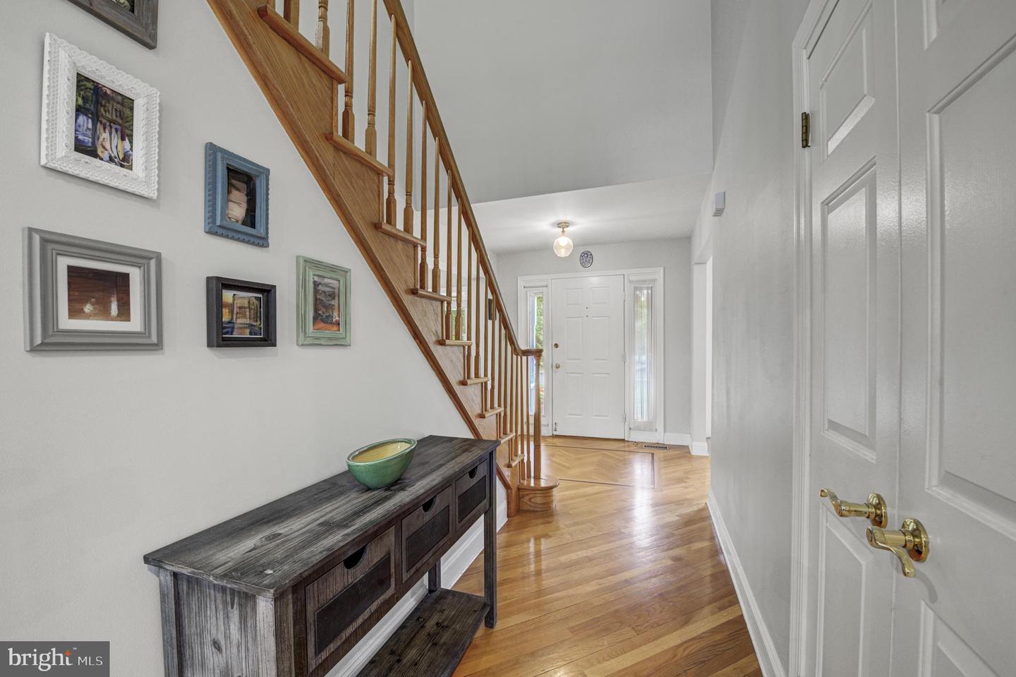 Plainsboro, New Jersey, 08536, United States, 5 Bedrooms Bedrooms, ,3 BathroomsBathrooms,Residential,Active,1853623