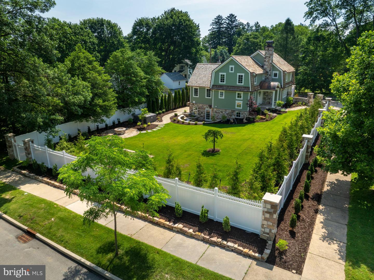 State College, Pennsylvania, 16803, United States, 5 Bedrooms Bedrooms, ,5 BathroomsBathrooms,Residential,Active,1946528