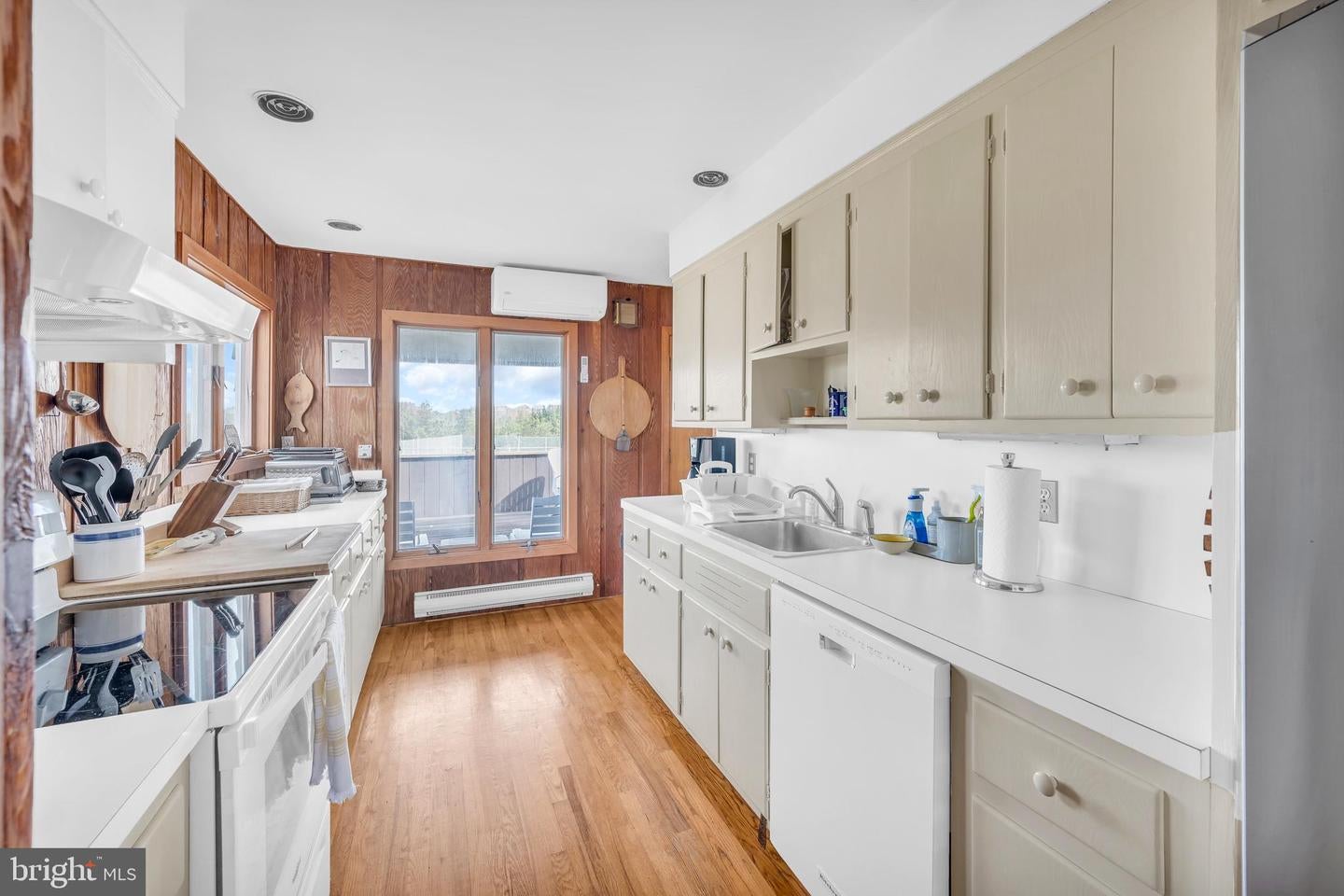 Long Beach Township, New Jersey, 08008, United States, ,4 BathroomsBathrooms,Residential,Active,1798116