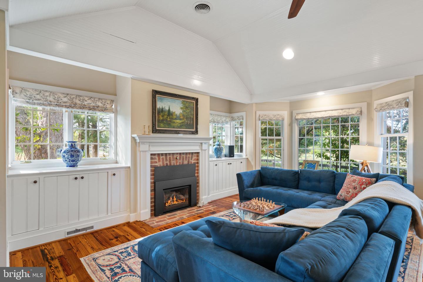 Leesburg, Virginia, 20175, United States, 4 Bedrooms Bedrooms, ,5 BathroomsBathrooms,Residential,Active,2011862