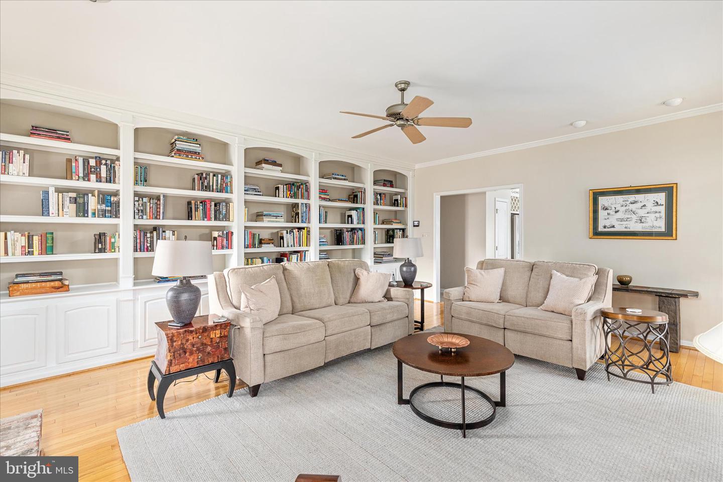 Vienna, Virginia, 22181, United States, 5 Bedrooms Bedrooms, ,4 BathroomsBathrooms,Residential,Active,2010162