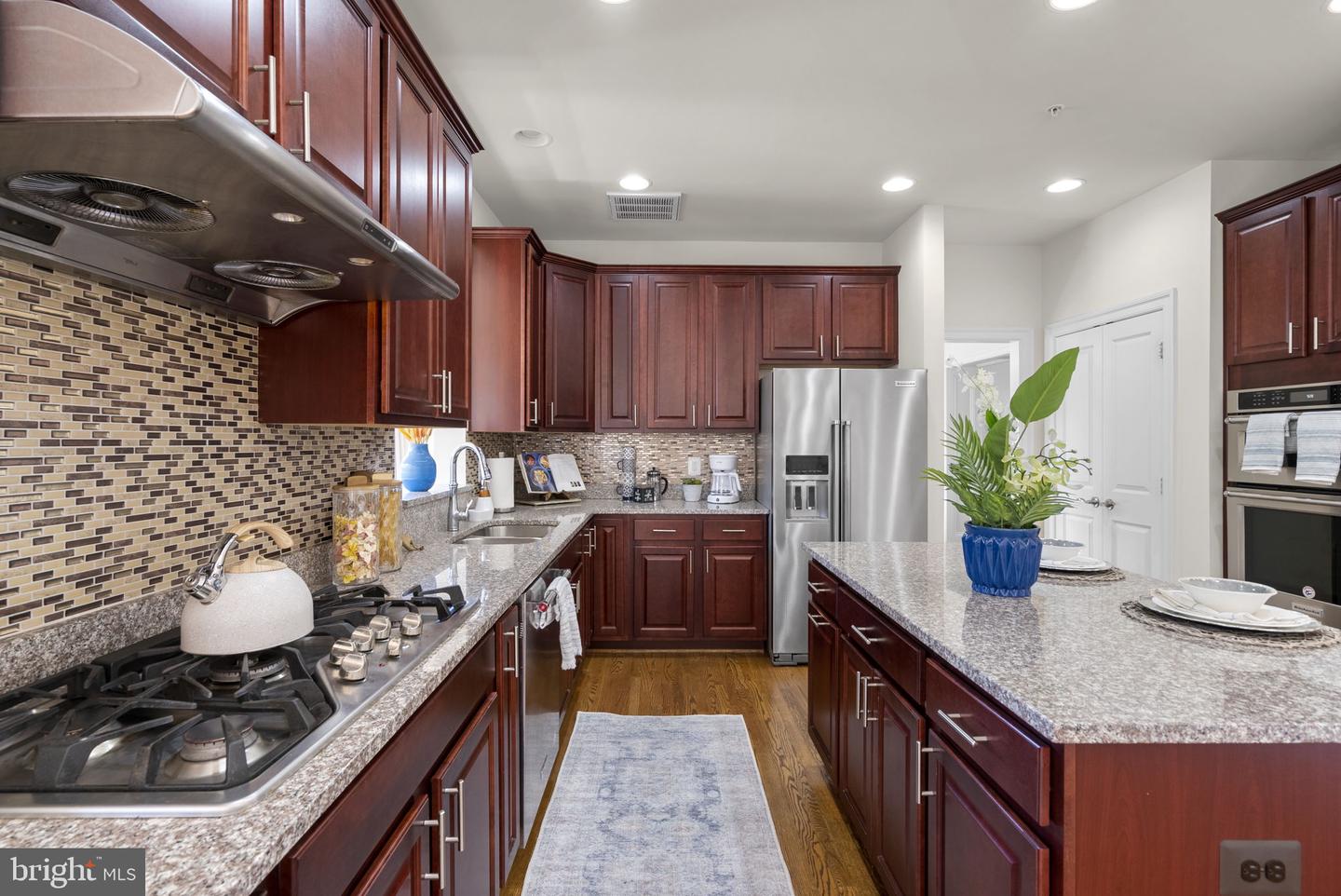 Clarksburg, Maryland, 20871, United States, 4 Bedrooms Bedrooms, ,4 BathroomsBathrooms,Residential,Active,2037095