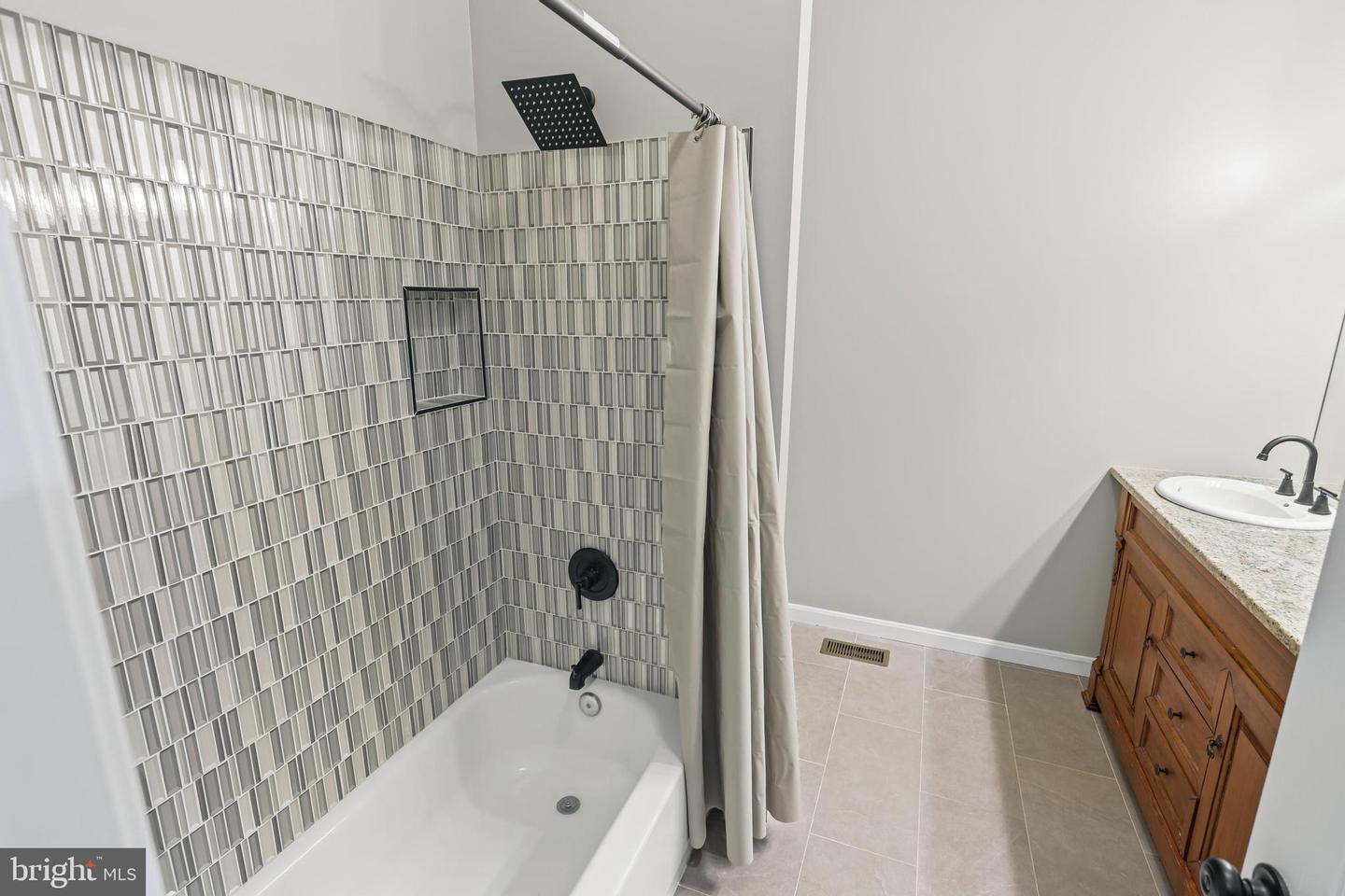 Cockeysville, Maryland, 21030, United States, 7 Bedrooms Bedrooms, ,6 BathroomsBathrooms,Residential,Active,1863326