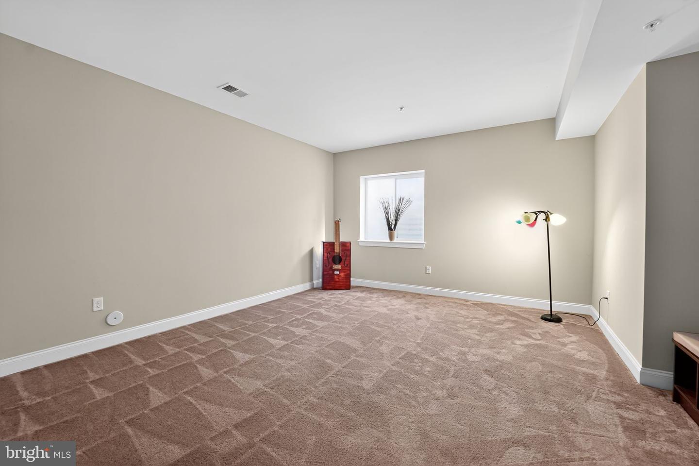 Middle River, Maryland, 21220, United States, 5 Bedrooms Bedrooms, ,5 BathroomsBathrooms,Residential,Active,1965821