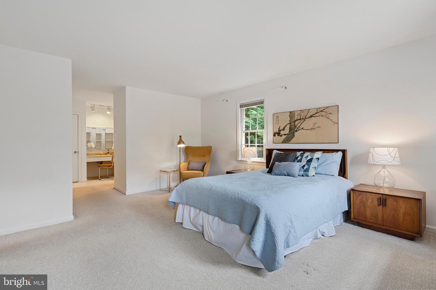 Arlington, Virginia, 22207, United States, 5 Bedrooms Bedrooms, ,4 BathroomsBathrooms,Residential,Active,1843845