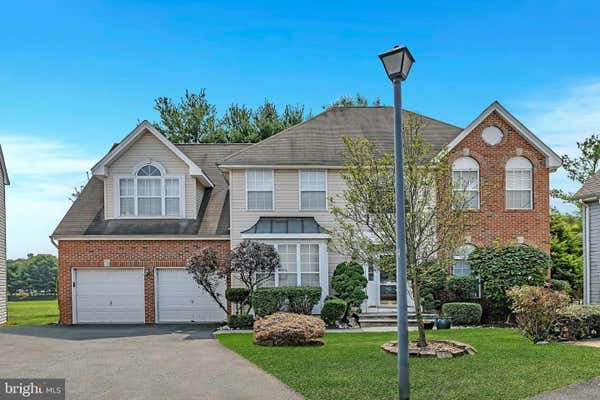 46 PIN OAK DR, NORTH BRUNSWICK, NJ 08902 - Image 1