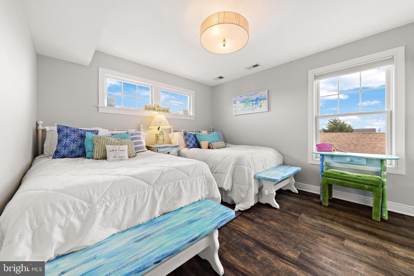 Beach Haven, New Jersey, 08008, United States, 5 Bedrooms Bedrooms, ,4 BathroomsBathrooms,Residential,Active,1941132