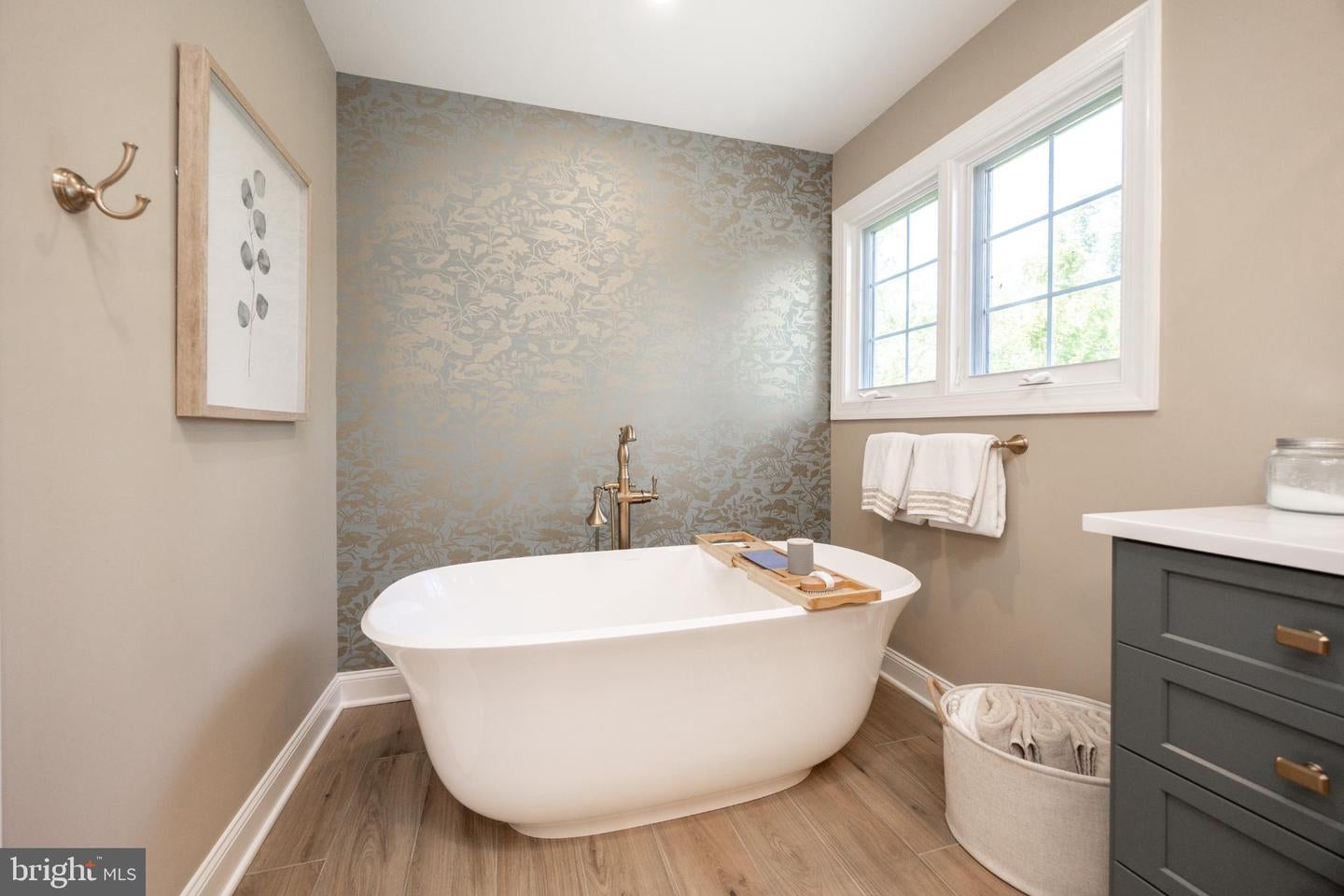 West Chester, Pennsylvania, 19382, United States, 4 Bedrooms Bedrooms, ,4 BathroomsBathrooms,Residential,Active,1944092
