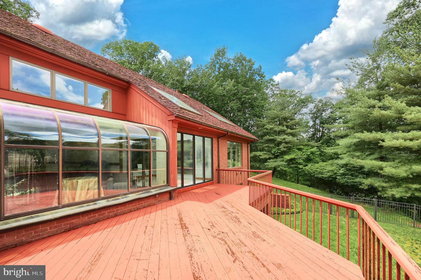Spring Grove, Pennsylvania, 17362, United States, 6 Bedrooms Bedrooms, ,6 BathroomsBathrooms,Residential,Active,1825088