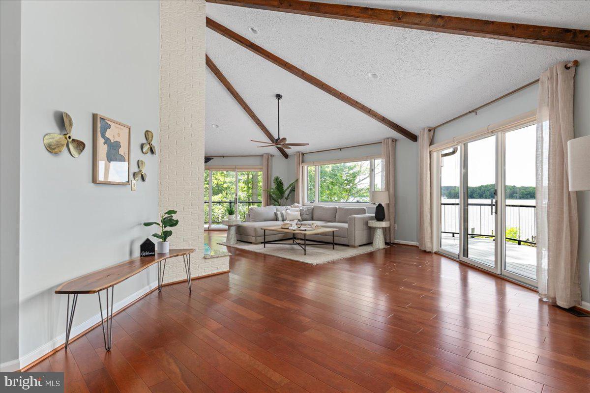 Stafford, Virginia, 22554, United States, 5 Bedrooms Bedrooms, ,3 BathroomsBathrooms,Residential,Active,2045399