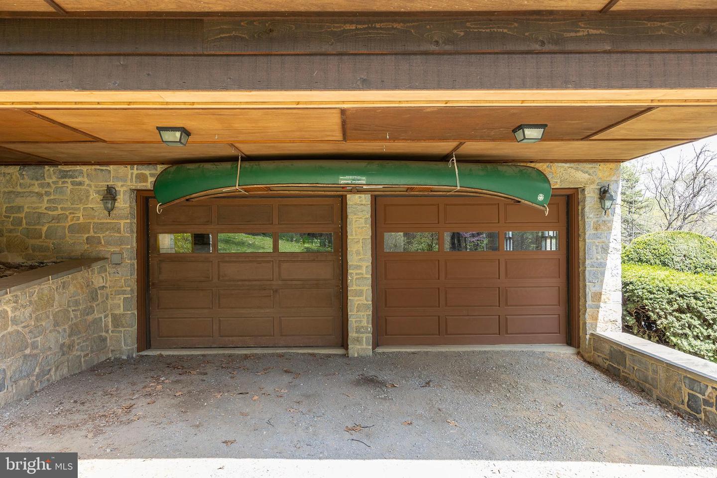 Winchester, Virginia, 22602, United States, 4 Bedrooms Bedrooms, ,4 BathroomsBathrooms,Residential,Active,2041509