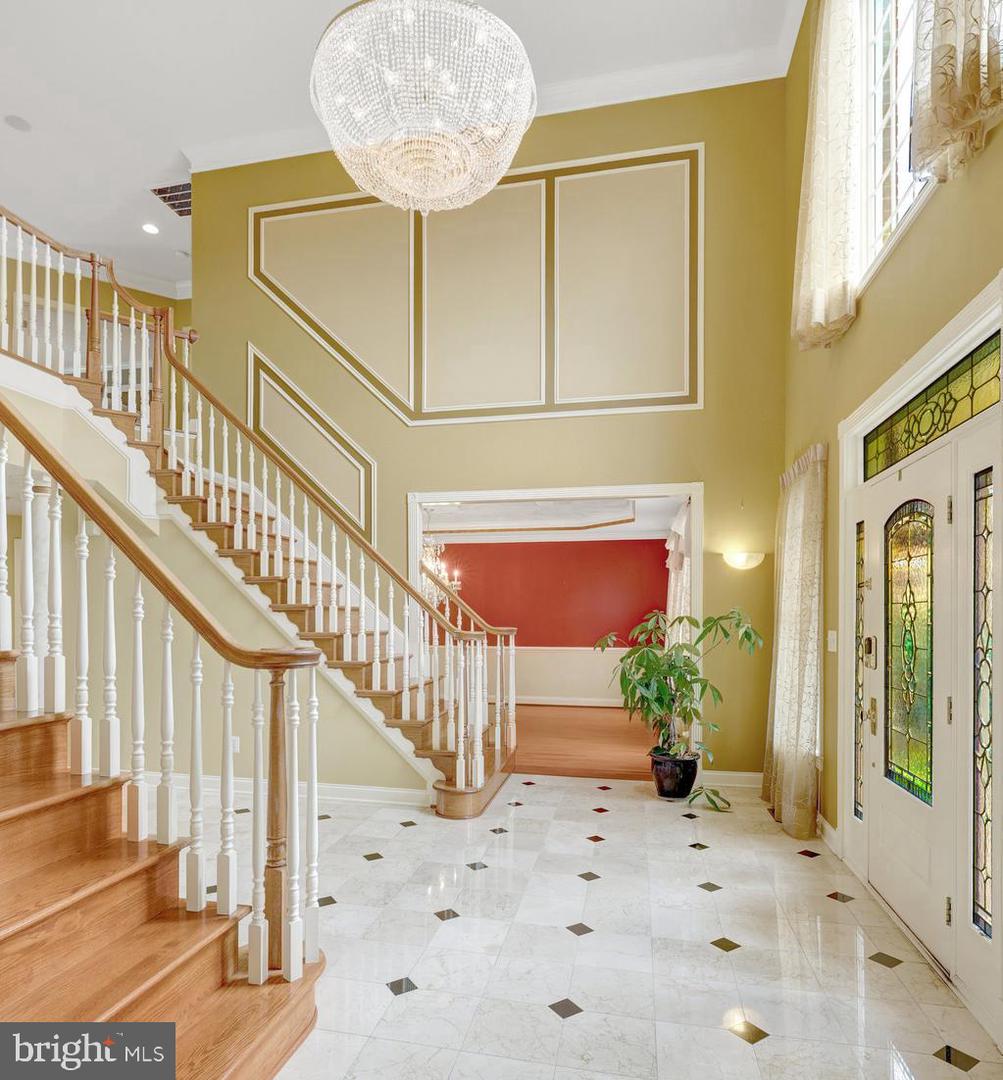 Leesburg, Virginia, 20175, United States, 4 Bedrooms Bedrooms, ,5 BathroomsBathrooms,Residential,Active,1894598