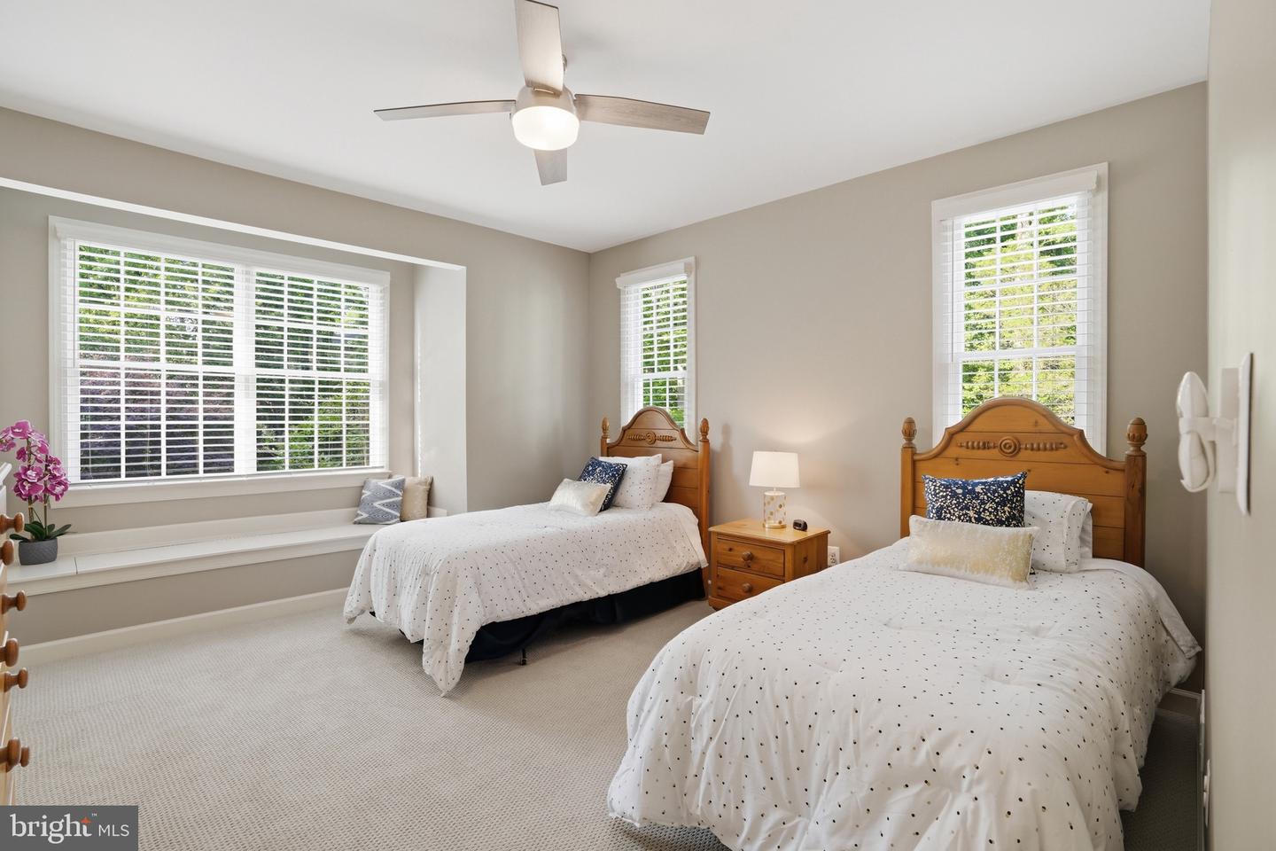 Great Falls, Virginia, 22066, United States, 5 Bedrooms Bedrooms, ,7 BathroomsBathrooms,Residential,Active,2044999