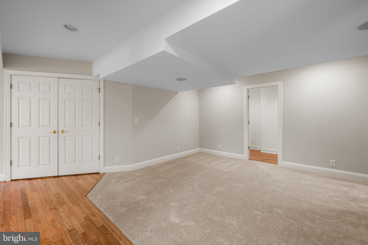 Ellicott City, Maryland, 21042, United States, 5 Bedrooms Bedrooms, ,5 BathroomsBathrooms,Residential,Pending,2045798