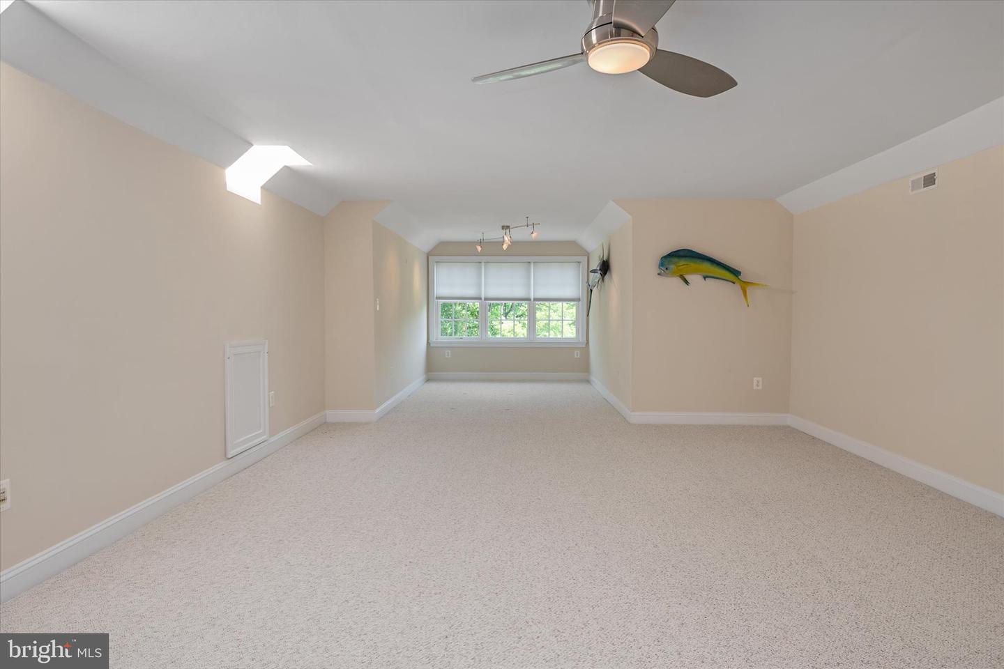 Dunkirk, Maryland, 20754, United States, 8 Bedrooms Bedrooms, ,9 BathroomsBathrooms,Residential,Active,2052010