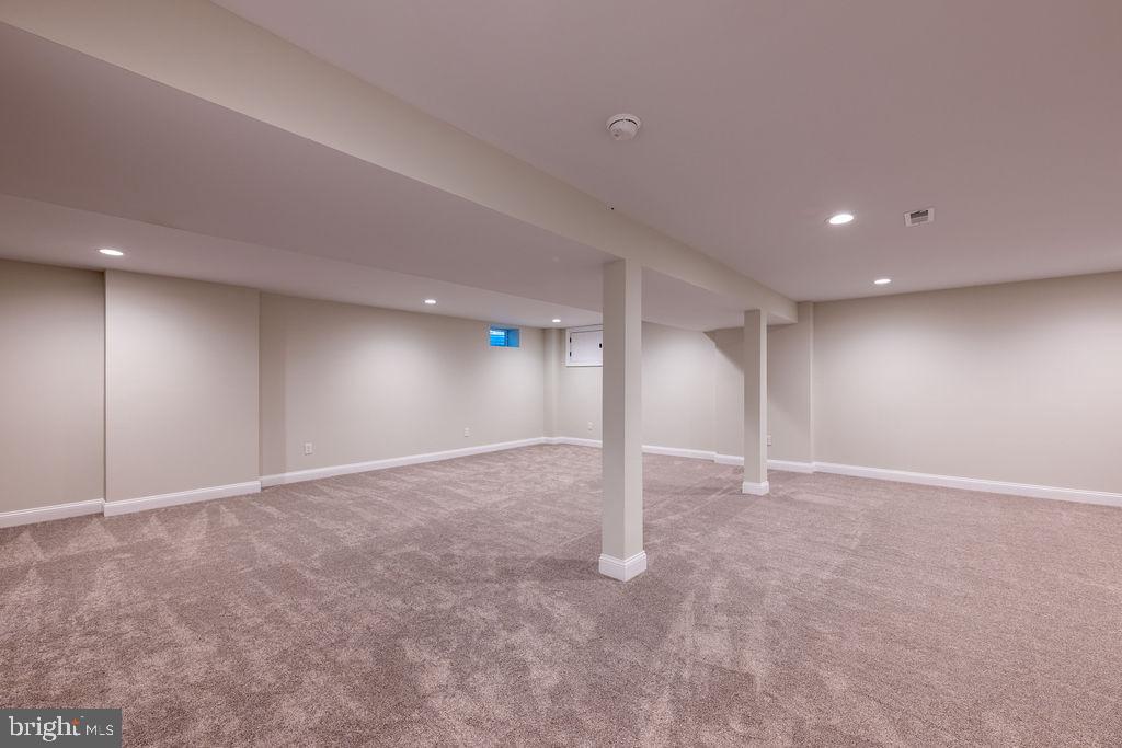 Haddonfield, New Jersey, 08033, United States, 4 Bedrooms Bedrooms, ,4 BathroomsBathrooms,Residential,Active,1886827