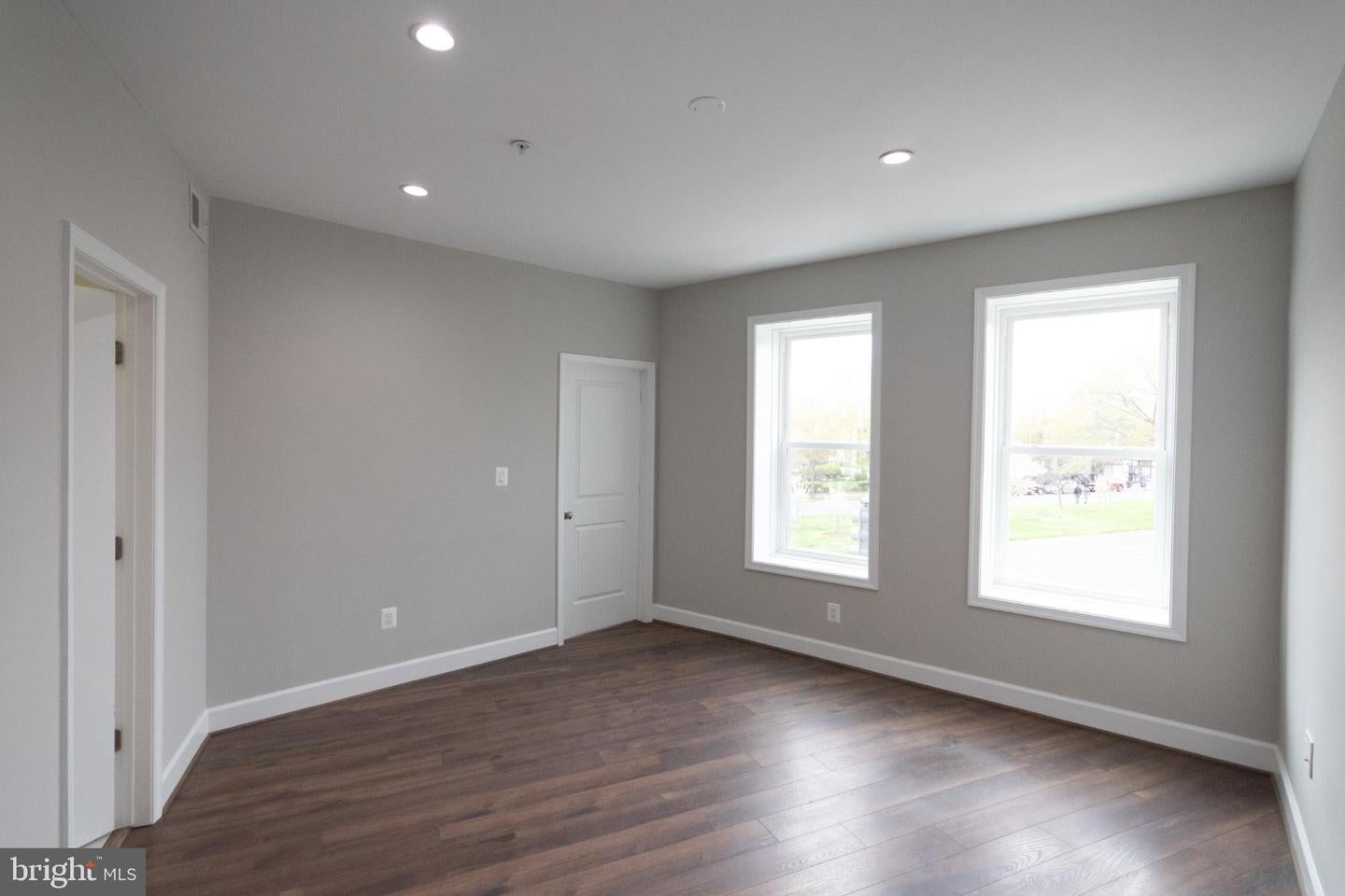 Washington, District Of Columbia, 20003, United States, ,Residential,Active,2009139