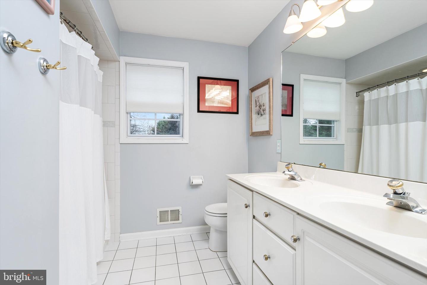 Robbinsville, New Jersey, 08691, United States, 5 Bedrooms Bedrooms, ,4 BathroomsBathrooms,Residential,Active,1920249