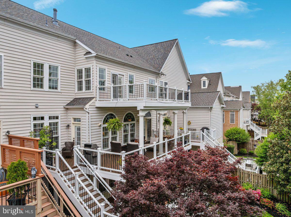 Leesburg, Virginia, 20176, United States, 4 Bedrooms Bedrooms, ,5 BathroomsBathrooms,Residential,Active,2044548