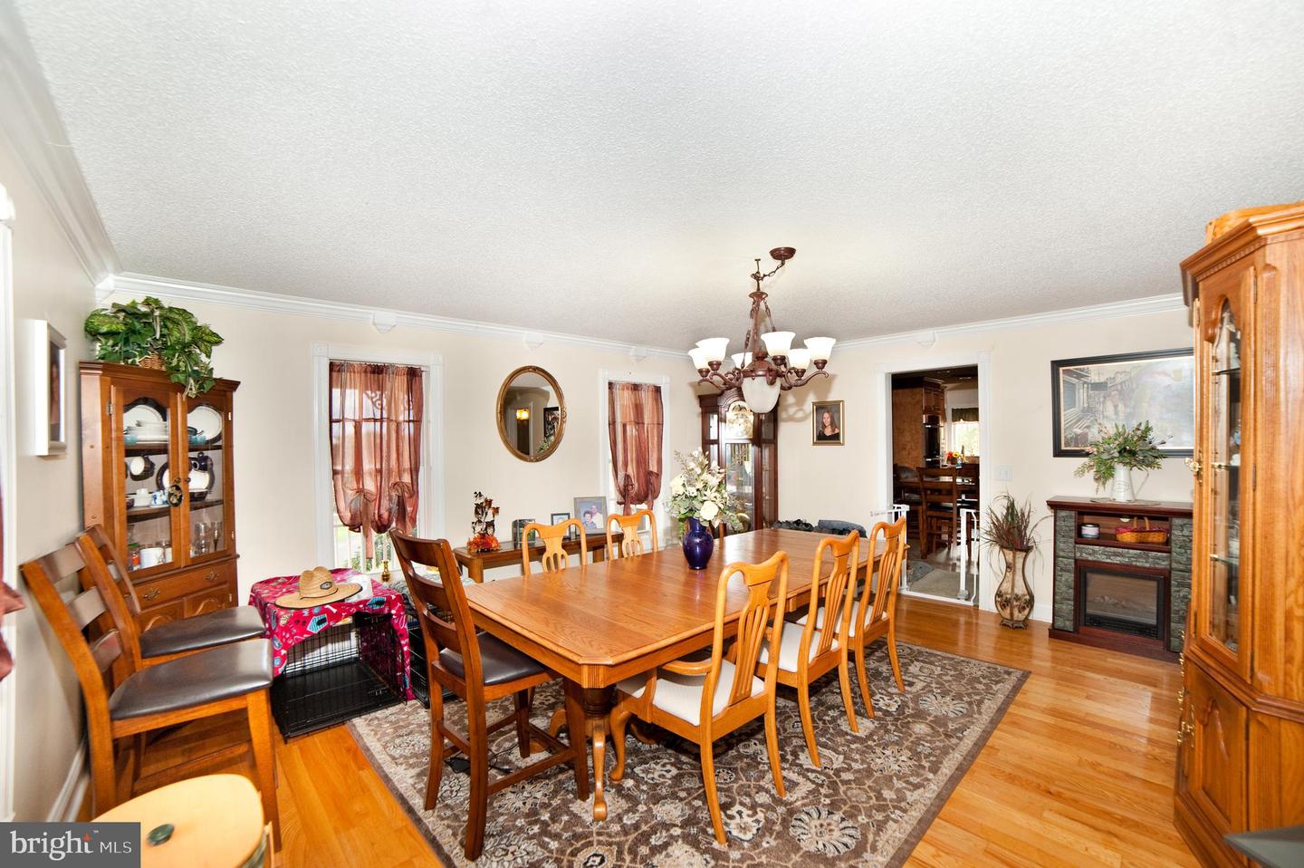 Martinsburg, West Virginia, 25404, United States, 5 Bedrooms Bedrooms, ,3 BathroomsBathrooms,Residential,Active,1936417