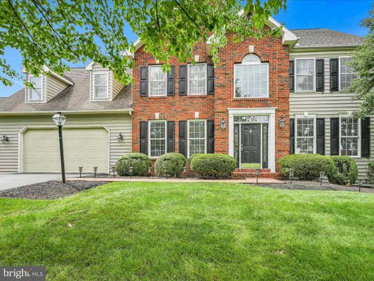 27 OAK KNOLL CIR, LEBANON, PA 17042 - Image 1