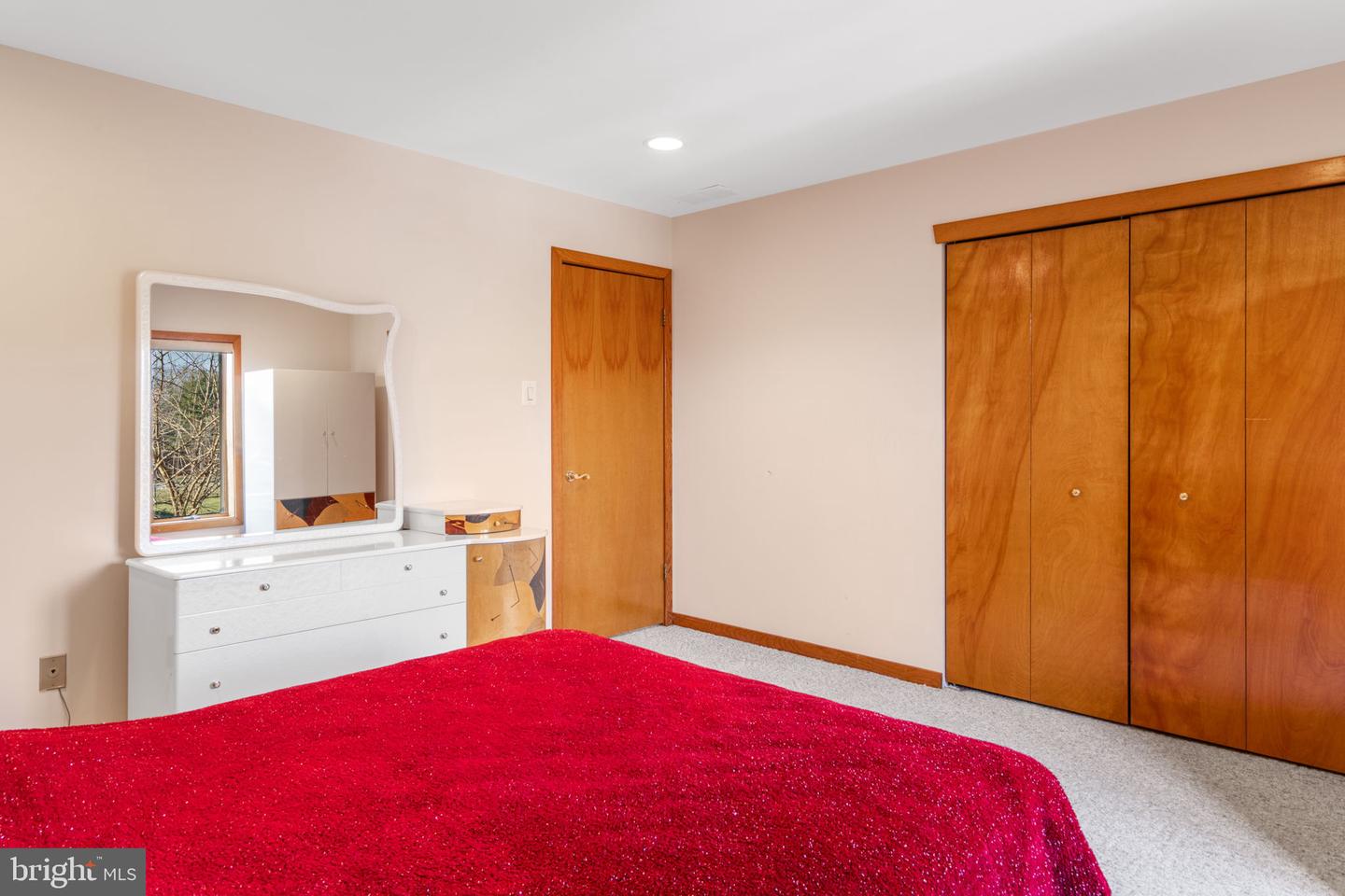 Huntingdon Valley, Pennsylvania, 19006, United States, 5 Bedrooms Bedrooms, ,3 BathroomsBathrooms,Residential,Active,2007964