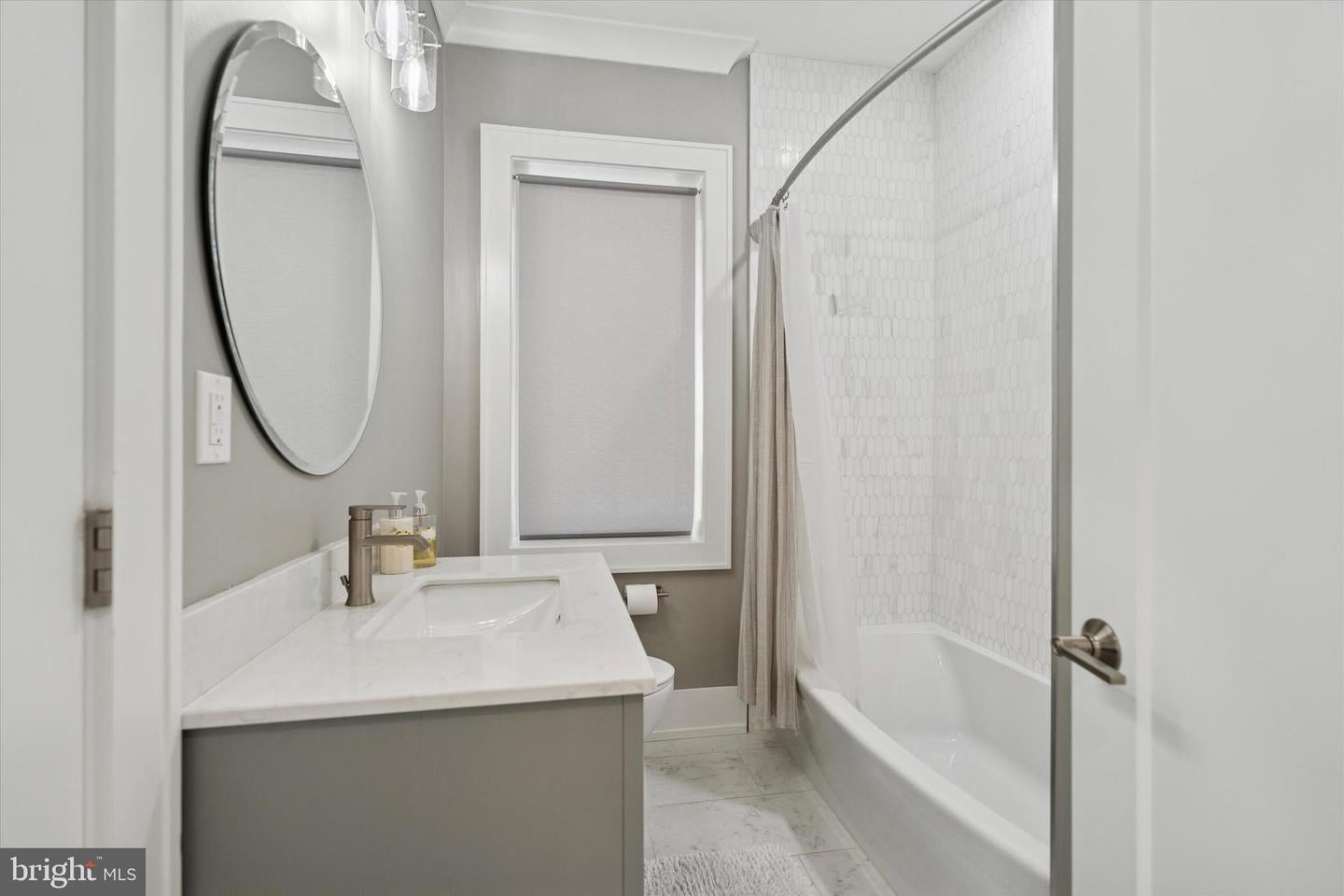 Newtown Square, Pennsylvania, 19073, United States, 4 Bedrooms Bedrooms, ,4 BathroomsBathrooms,Residential,Active,1959509