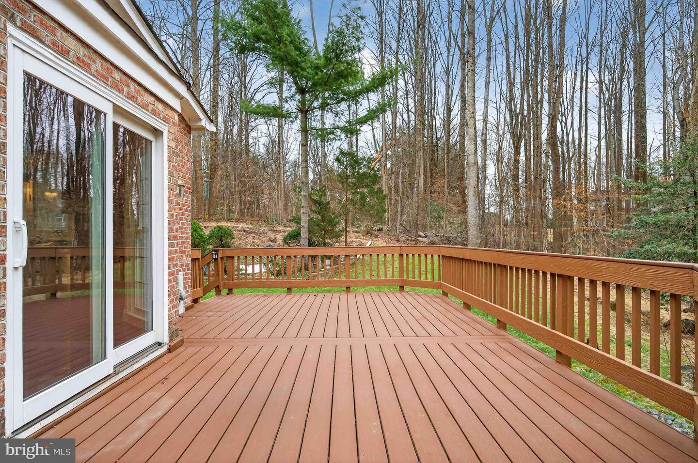 Clifton, Virginia, 20124, United States, 5 Bedrooms Bedrooms, ,6 BathroomsBathrooms,Residential,Active,2025639
