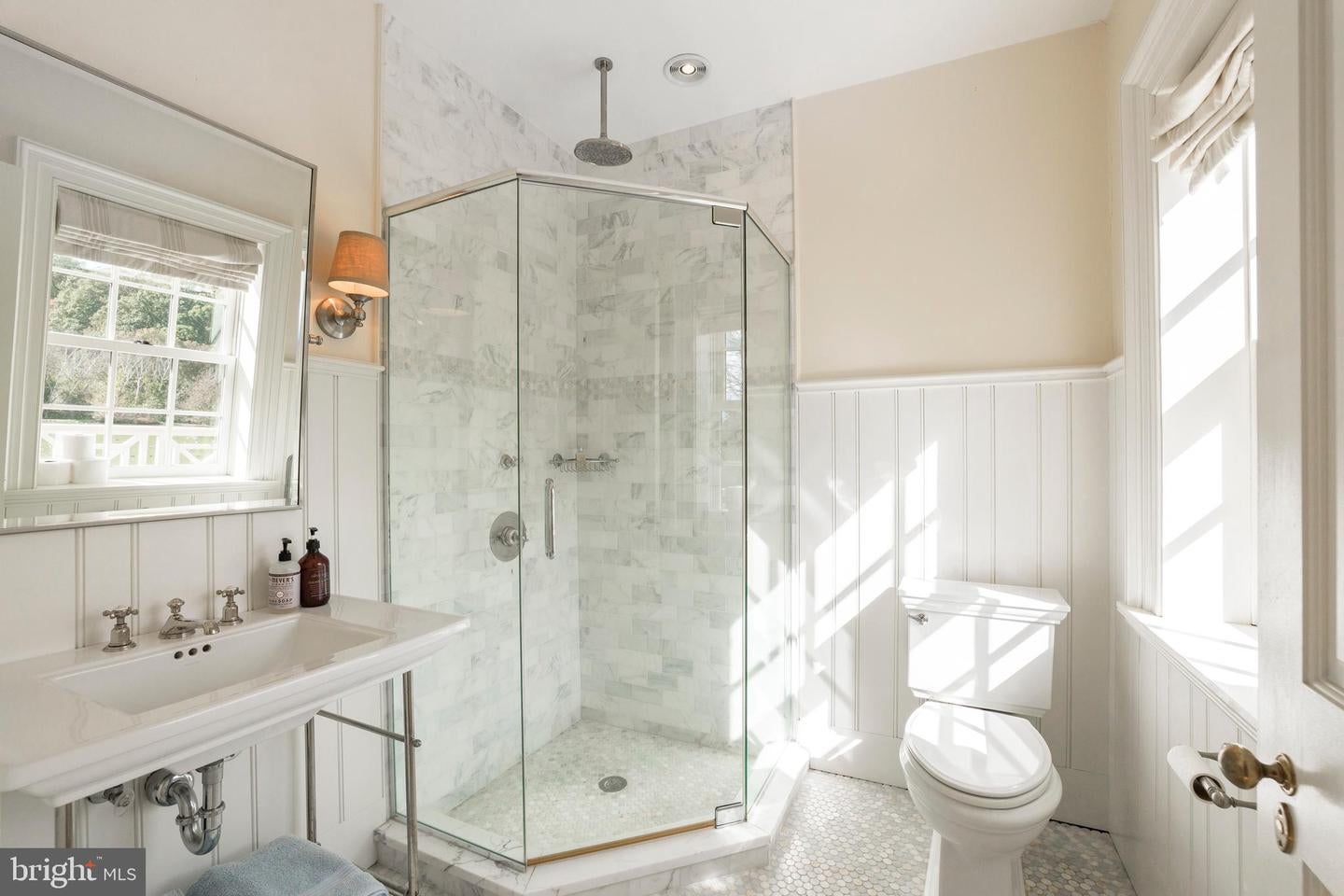 Kennett Square, Pennsylvania, 19348, United States, ,9 BathroomsBathrooms,Residential,Active,1704224