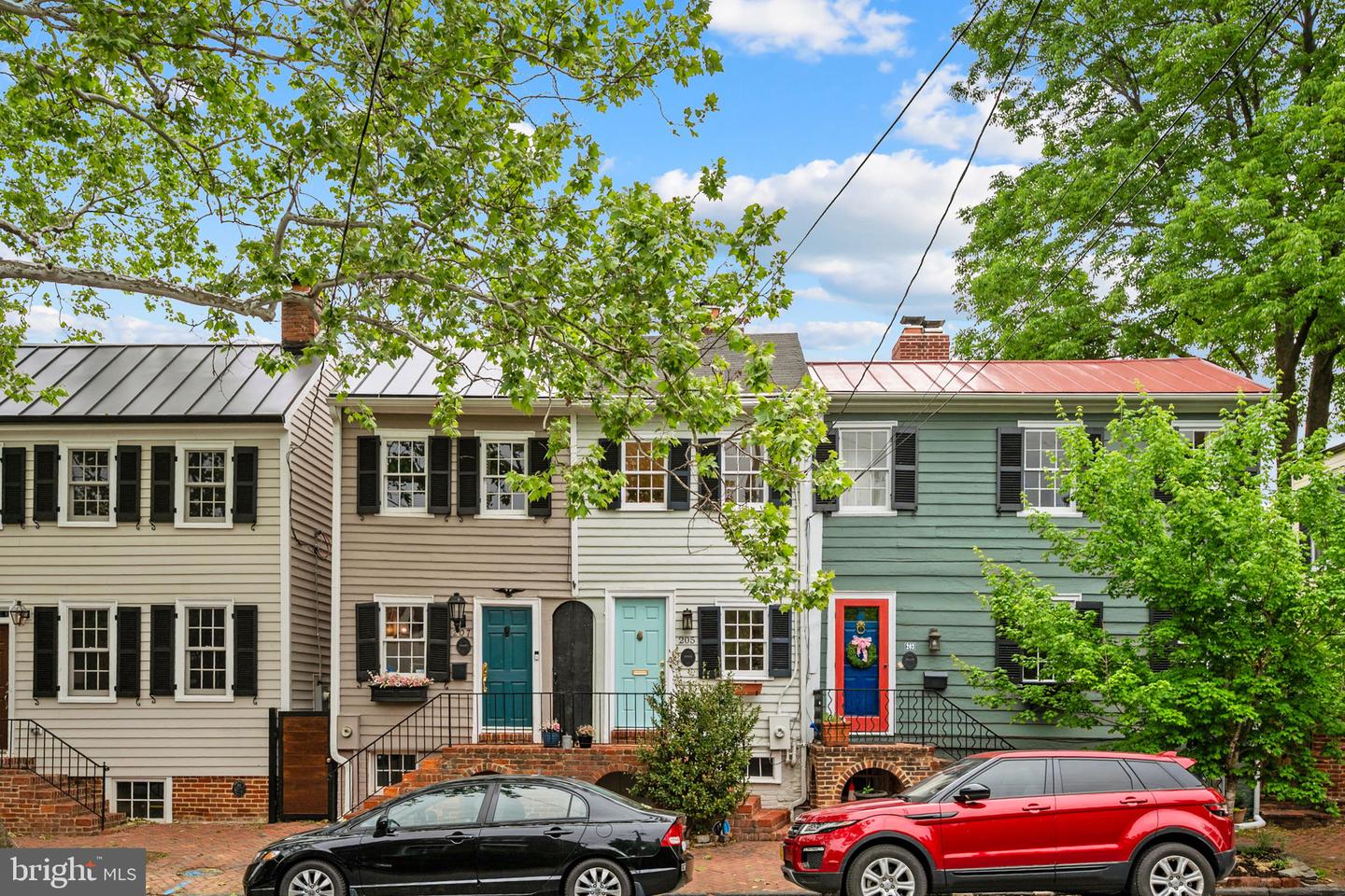 Alexandria, Virginia, 22314, United States, 3 Bedrooms Bedrooms, ,3 BathroomsBathrooms,Residential,Active,2044570