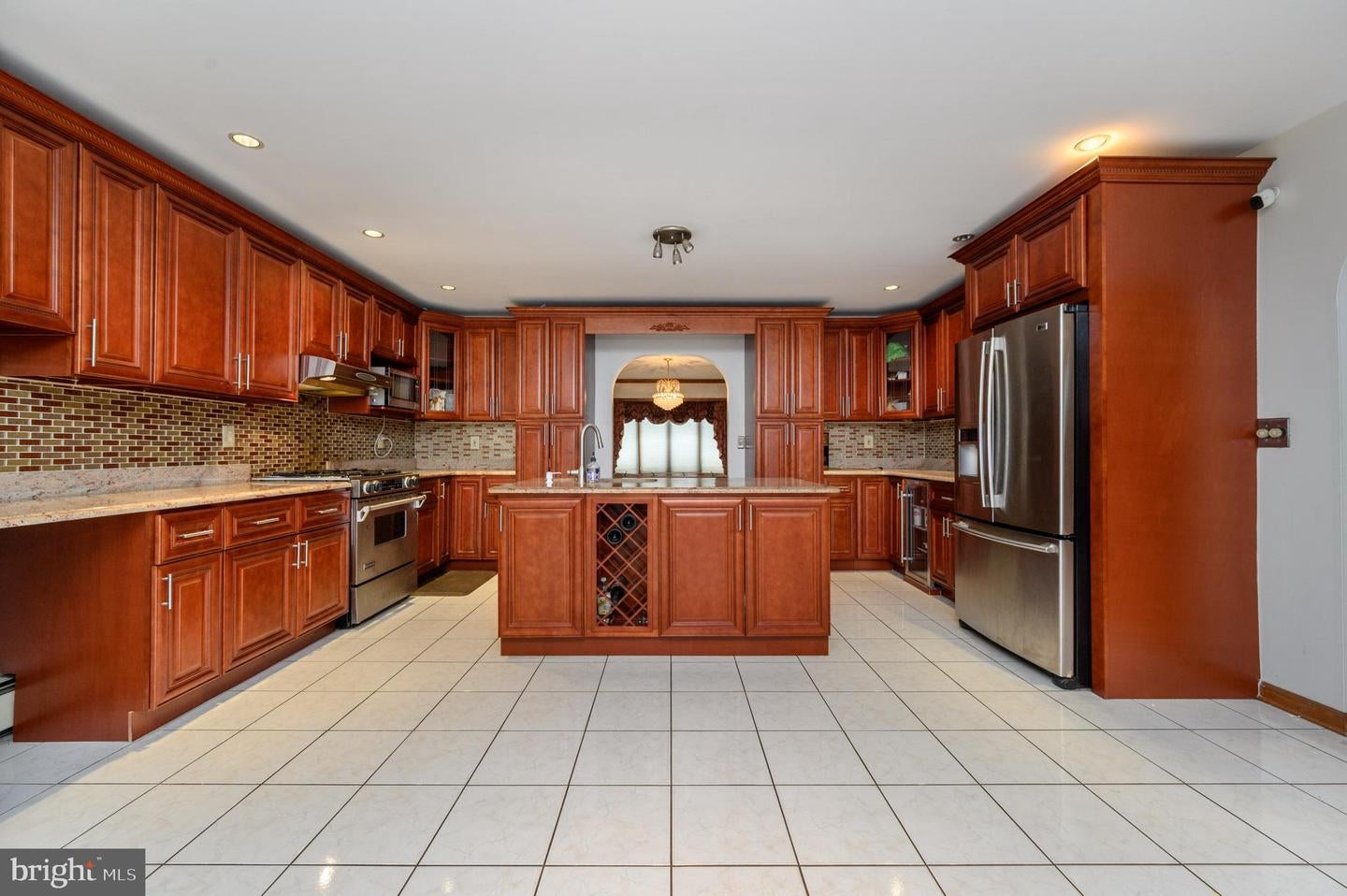 Monmouth Junction, New Jersey, 08852, United States, 5 Bedrooms Bedrooms, ,6 BathroomsBathrooms,Residential,Active,2044533
