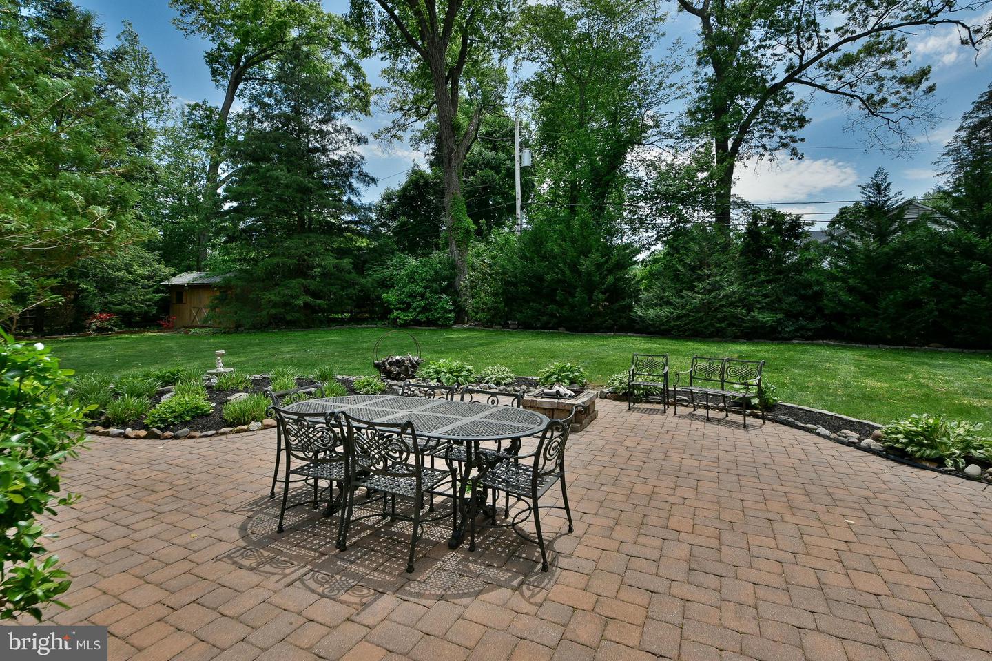 Yardley, Pennsylvania, 19067, United States, 5 Bedrooms Bedrooms, ,5 BathroomsBathrooms,Residential,Contingent,2045759