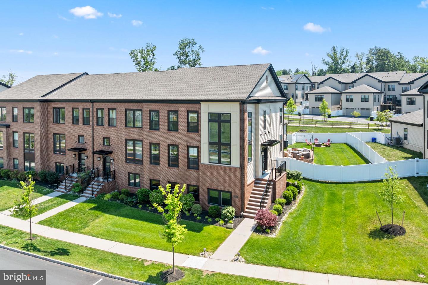 Skillman, New Jersey, 08558, United States, 4 Bedrooms Bedrooms, ,5 BathroomsBathrooms,Residential,Active,2052020