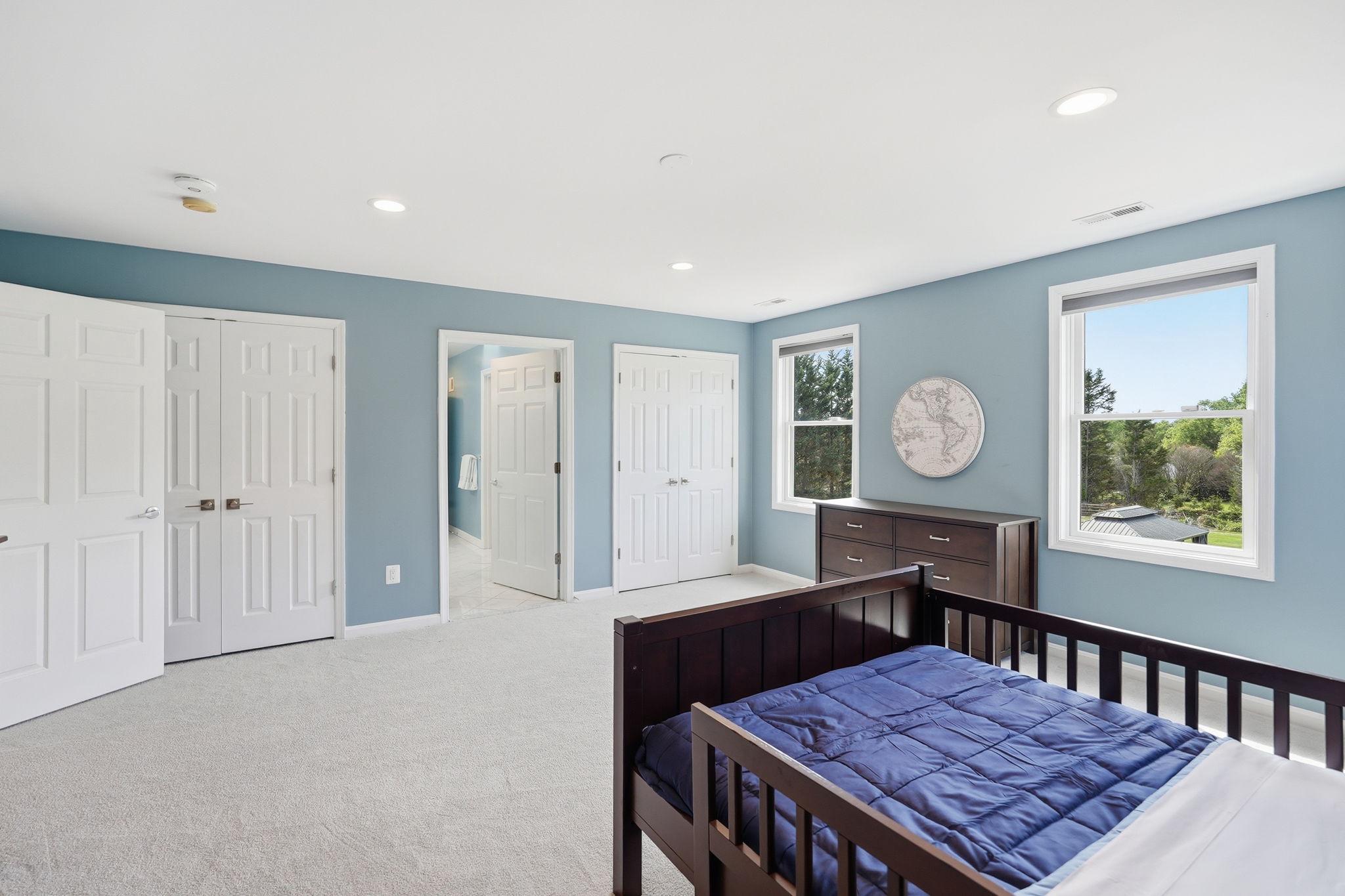 North Potomac, Maryland, 20878, United States, 7 Bedrooms Bedrooms, ,8 BathroomsBathrooms,Residential,Active,2044145