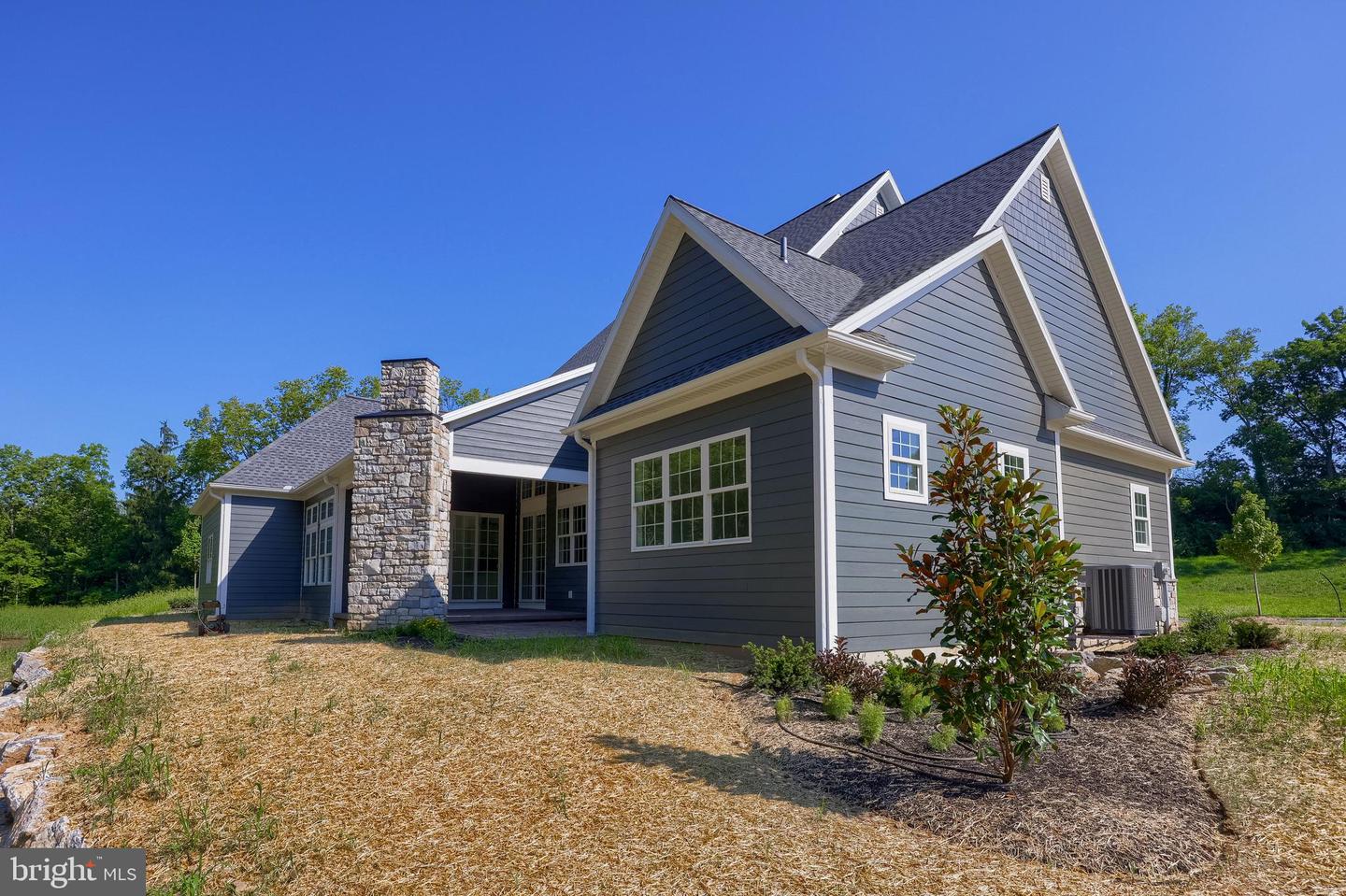 Lititz, Pennsylvania, 17543, United States, 4 Bedrooms Bedrooms, ,5 BathroomsBathrooms,Residential,Active,1913049